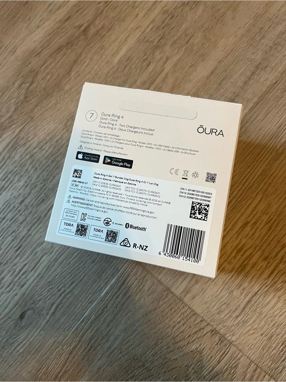 Oura Ring 4 Smart Health Ring - Gold (Size 7)